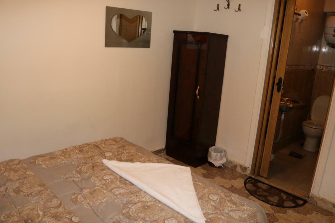 Wake Up! Cairo Hostel Ngoại thất bức ảnh